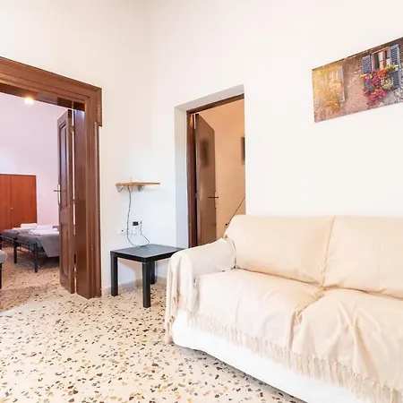 Kathy's * Rhodes City