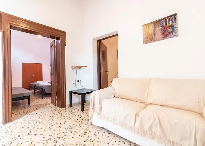 Kathy's * Rhodes City