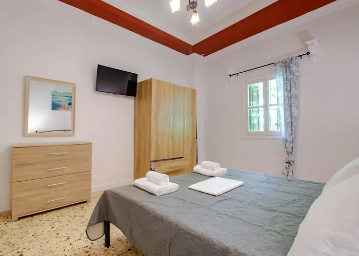 Kathy's * Rhodes City